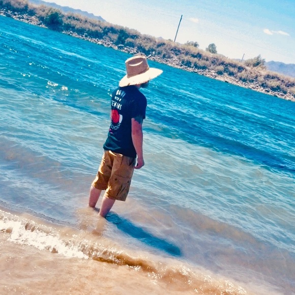 Meet your Posher, Hunter - Picture 3 of 4